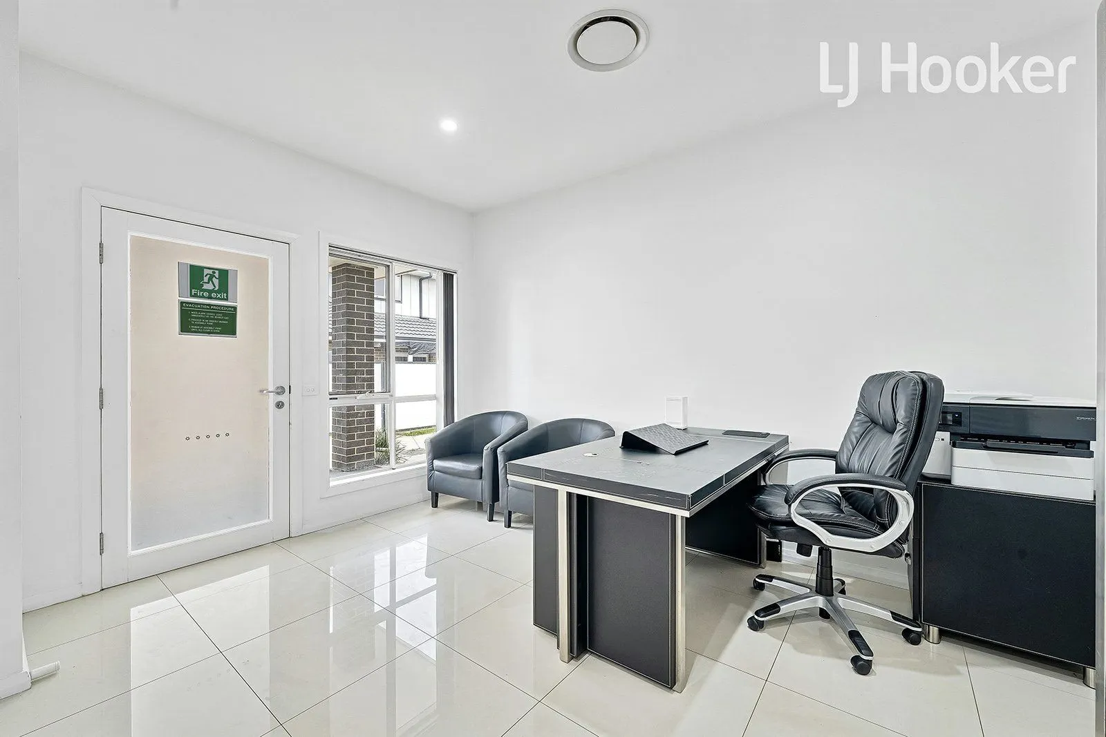 Villas in Bossley Park - property view 6